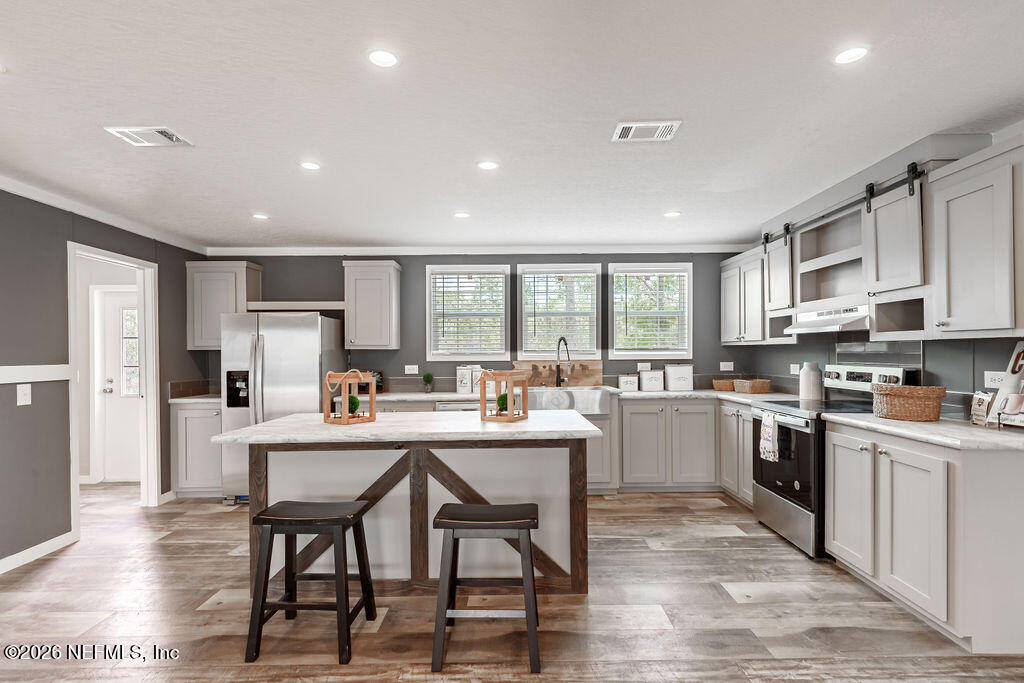 230 Red Eye Road Florahome, FL 32140 - Photo 10 of 37 Kitchen