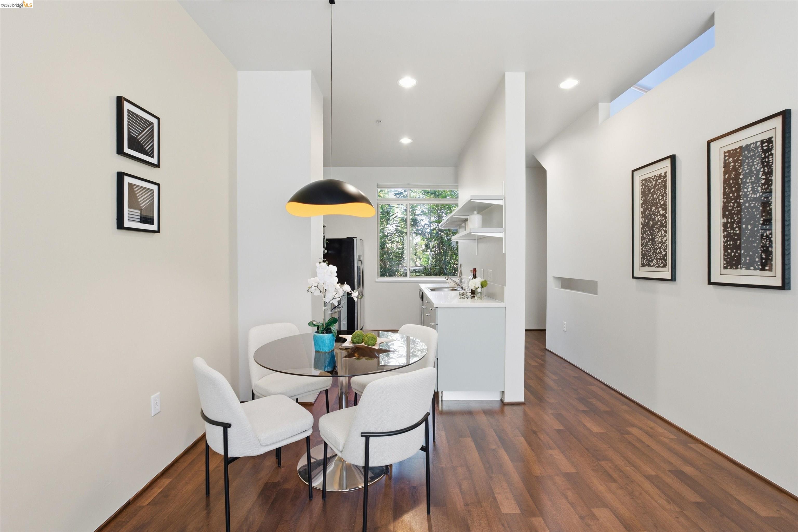 1253 Pine Street Oakland, CA 94607 - Photo 17 of 41