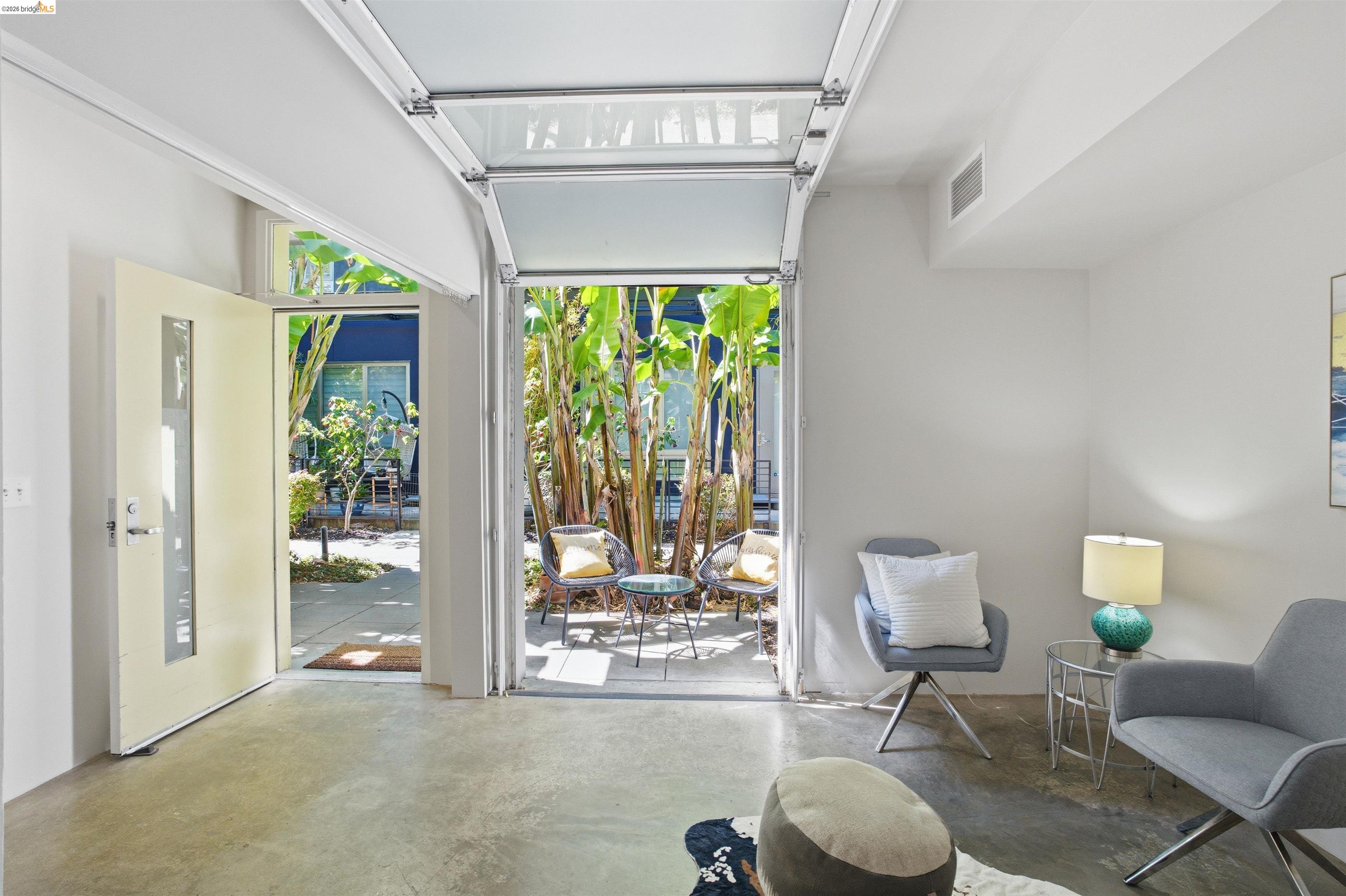 1253 Pine Street Oakland, CA 94607 - Photo 26 of 41