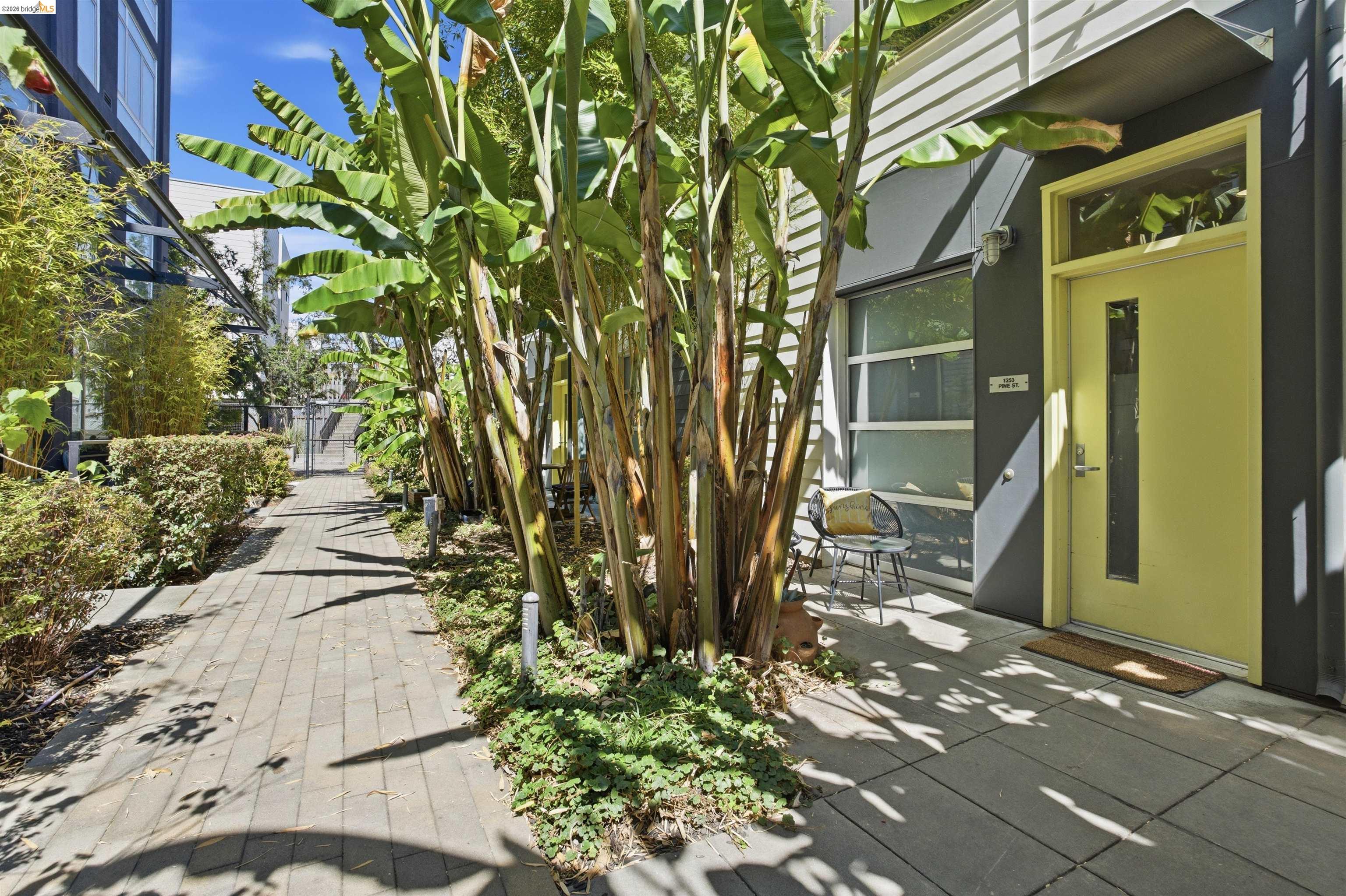 1253 Pine Street Oakland, CA 94607 - Photo 39 of 41