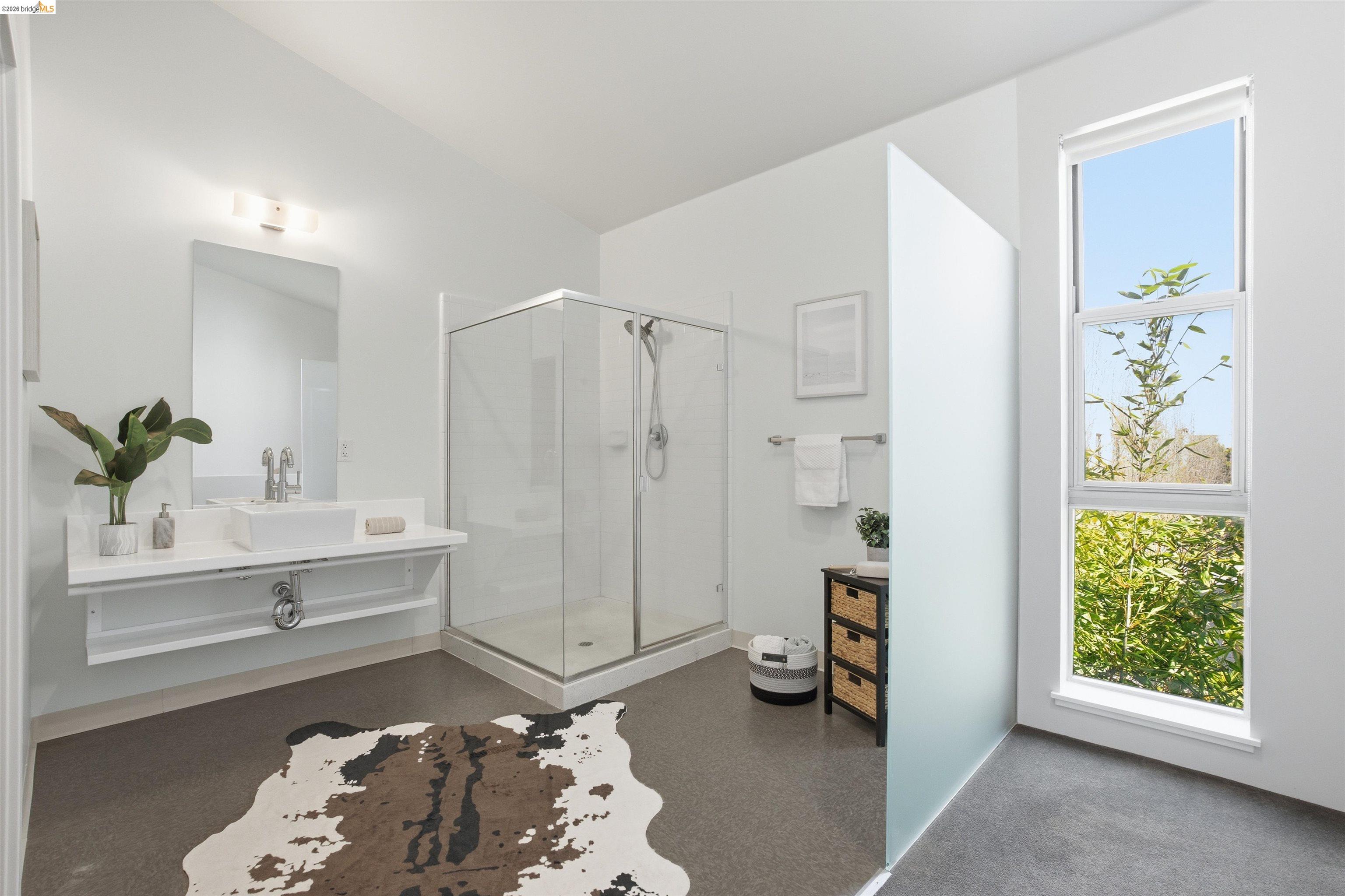 1253 Pine Street Oakland, CA 94607 - Photo 10 of 41