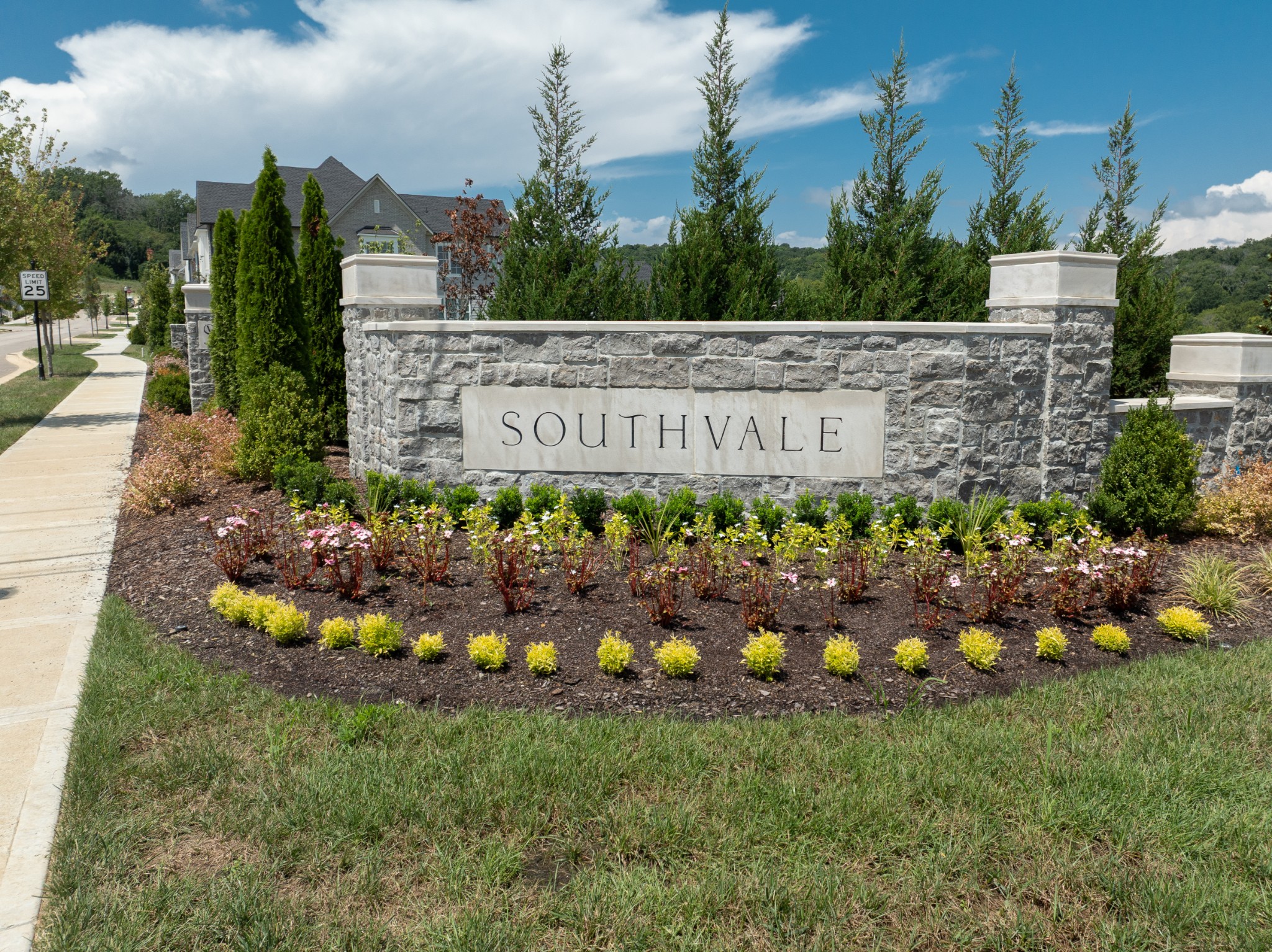 700 West Meade Boulevard Franklin, TN 37064 - Photo 2 of 11