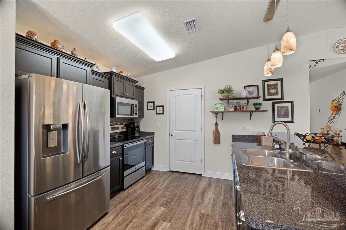 5116 Carmell Ridge Circle Milton, FL 32570 - Photo 13 of 28 Gallery Image 13