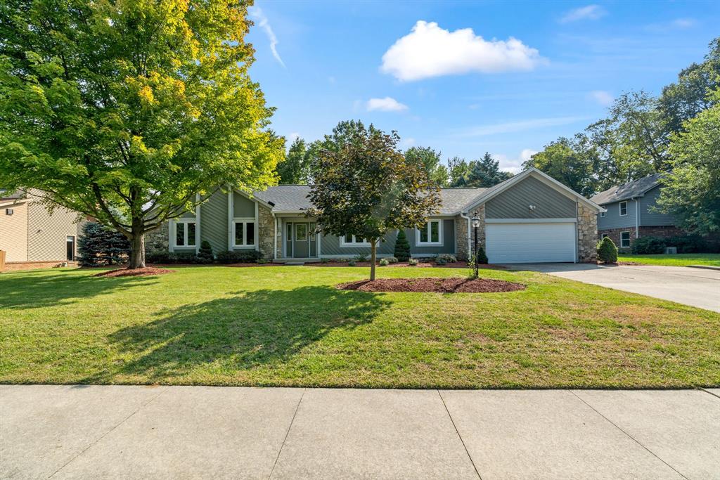 13833 Oak Ridge Road Carmel, IN 46032 - Photo 2 of 38 Gallery Image 2