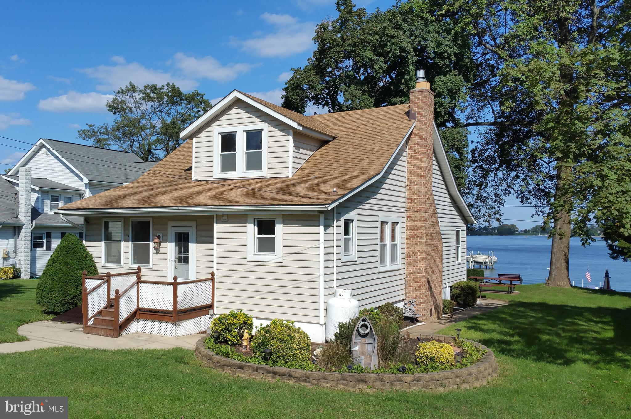 8227 Parkway Road Curtis Bay, MD 21226 - Photo 1 of 26 Welcome to your new home!