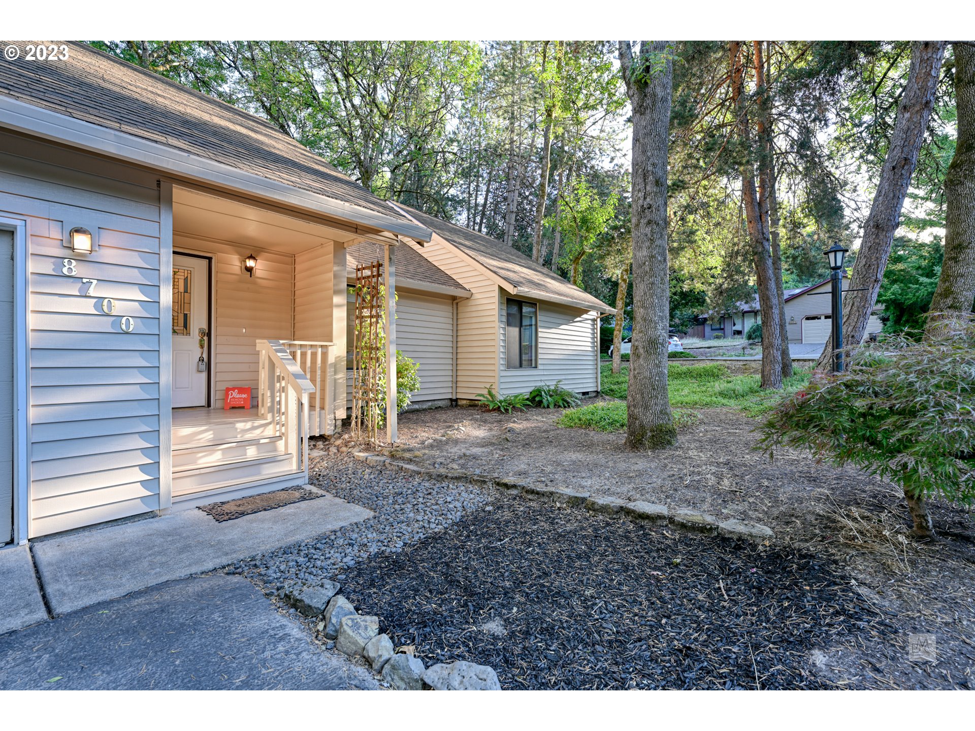 8700 Southwest Davies Road Beaverton, OR 97008 - Photo 3 of 31 Gallery Image 3