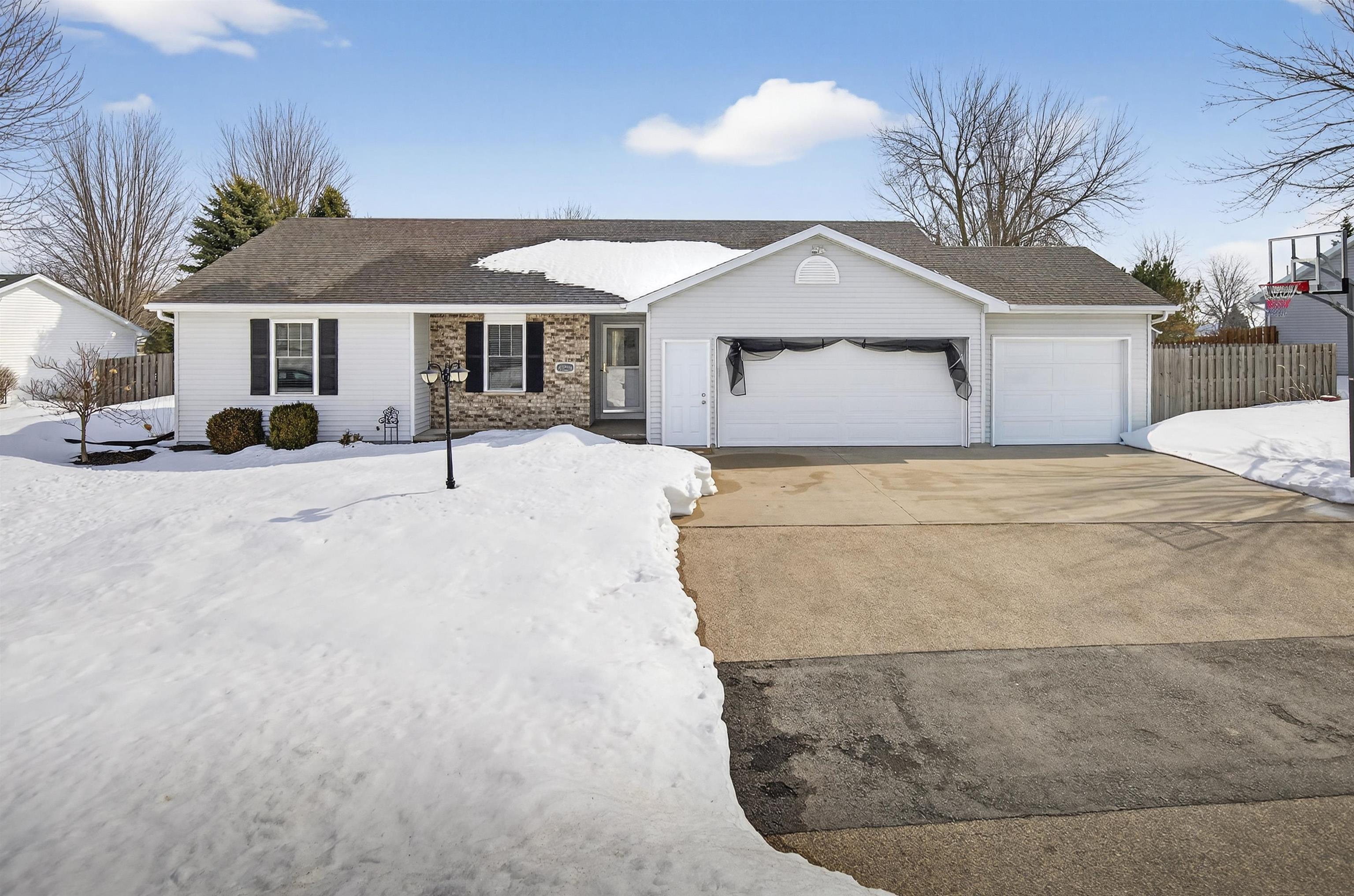 N9598 Chadbury Lane Appleton, WI 54915 - Photo 1 of 1