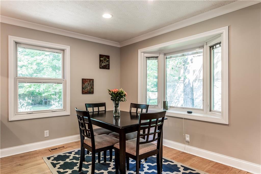 8850 Shagbark Road Indianapolis, IN 46260 - Photo 11 of 35 Gallery Image 11