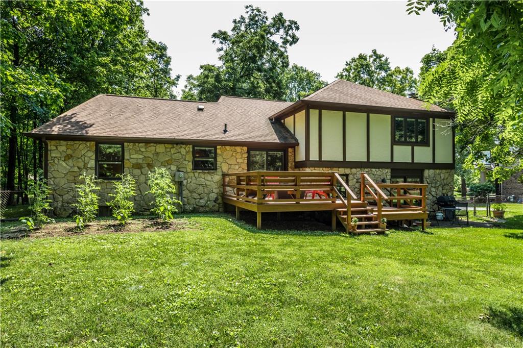 8850 Shagbark Road Indianapolis, IN 46260 - Photo 34 of 35 Gallery Image 34