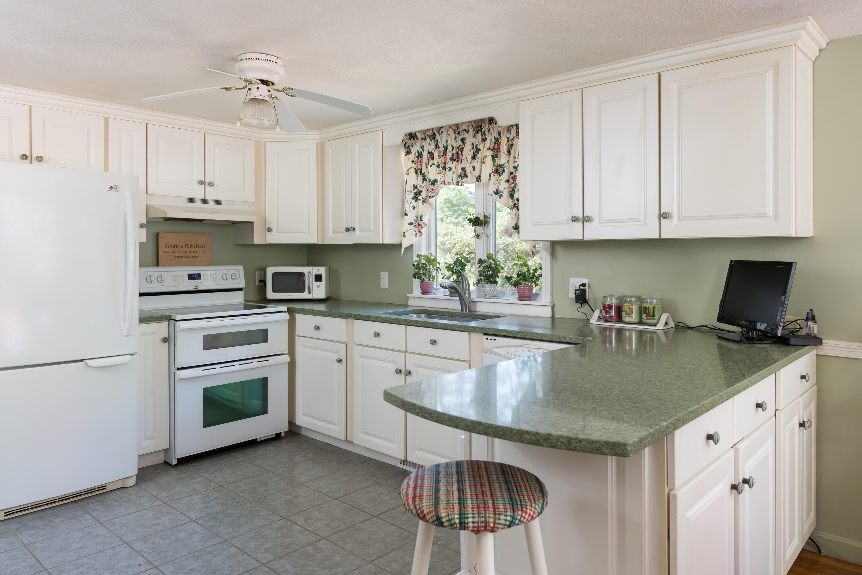 6 Compass Drive Harwich, MA 02645 - Photo 11 of 24 kitchen