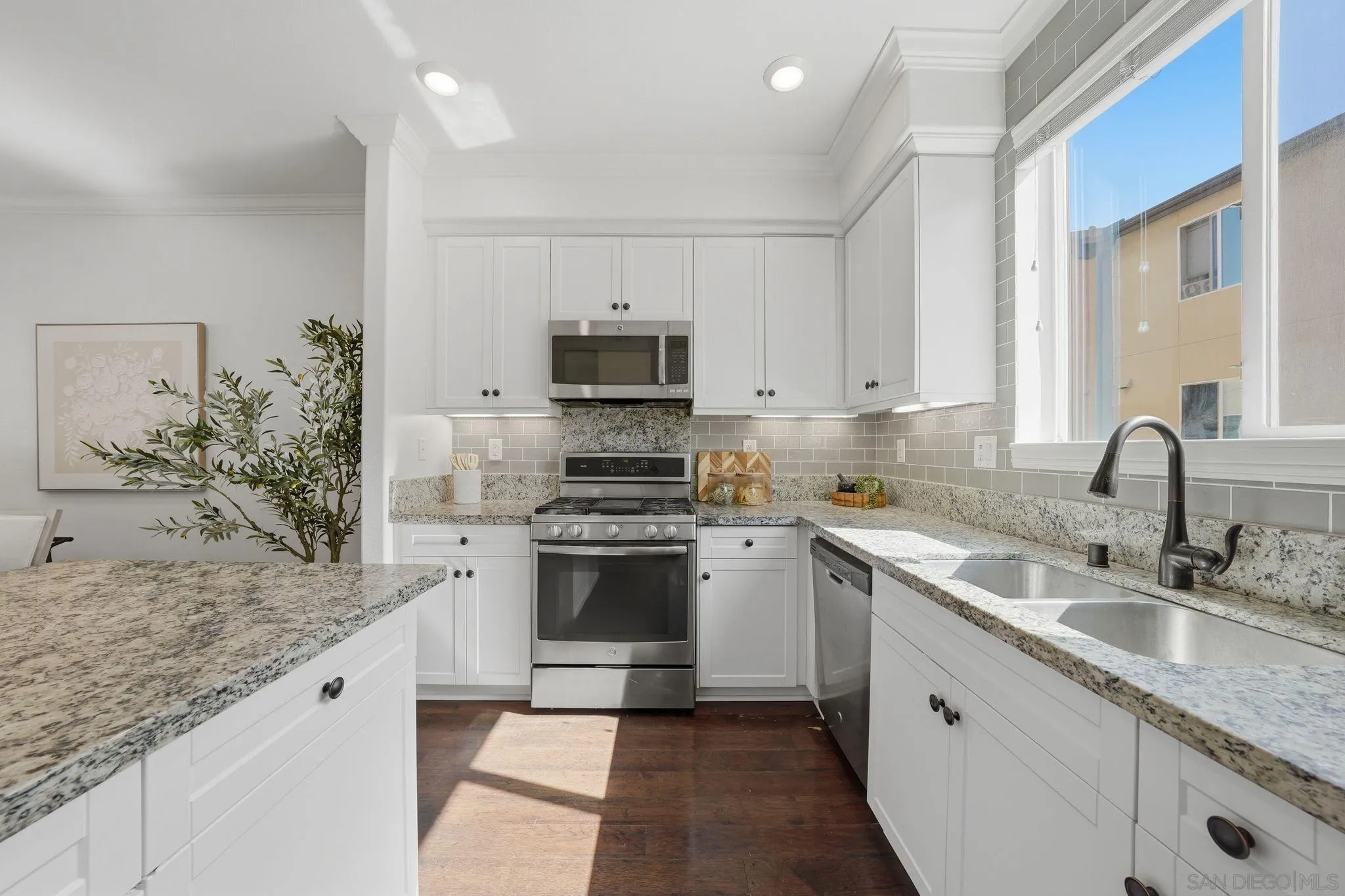 2790 Sparta Road, Unit 12 Chula Vista, CA 91915 - Photo 2 of 47