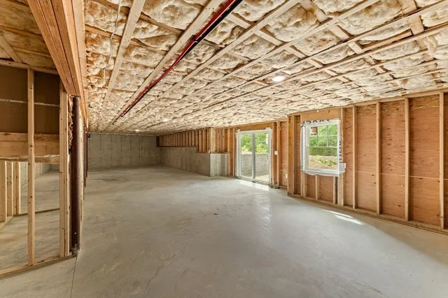 $989,900 | 5 Holmes Drive, Holden, MA 01520