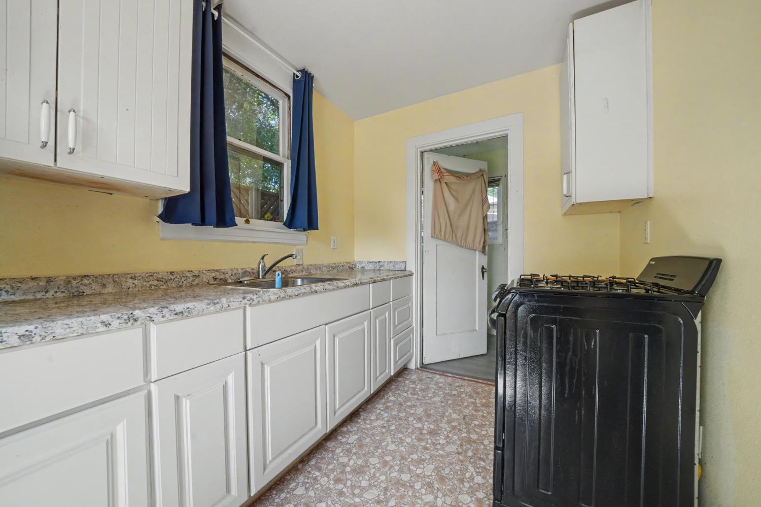 411 Rex Avenue Jackson, CA 95642 - Photo 43 of 72
