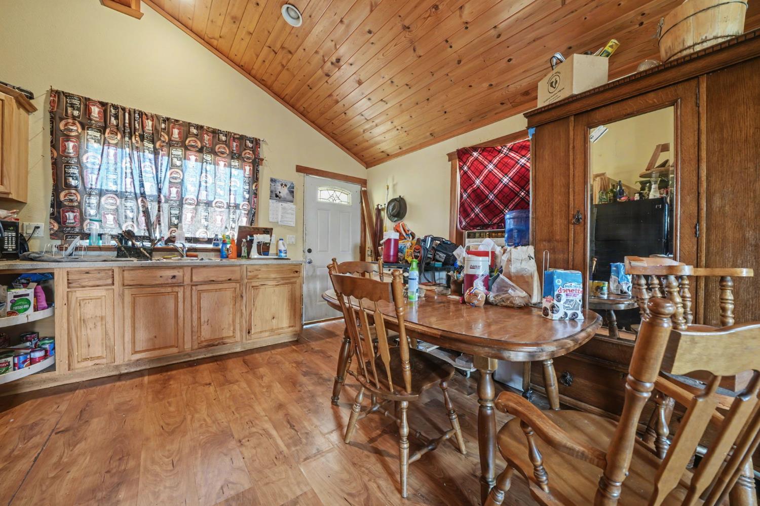 411 Rex Avenue Jackson, CA 95642 - Photo 58 of 72 a view of a dining room with furniture window and outside view