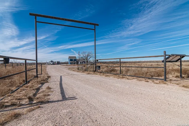 $335,000 | 2381 County Road, Stanton, TX 79782