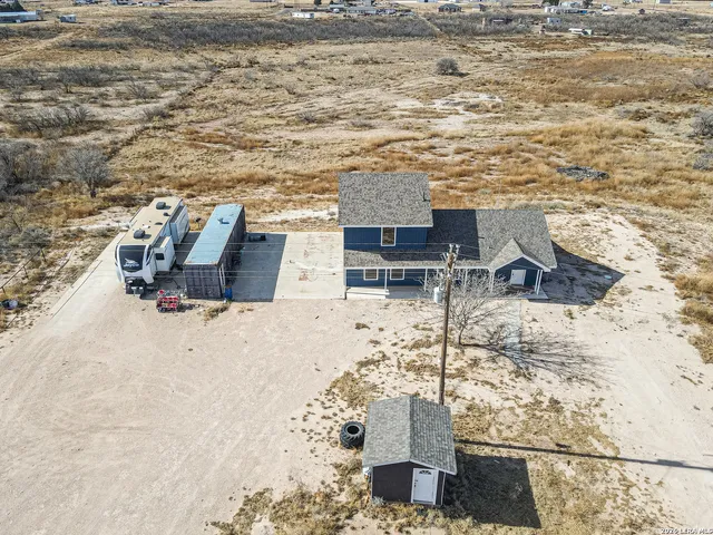 $335,000 | 2381 County Road, Stanton, TX 79782