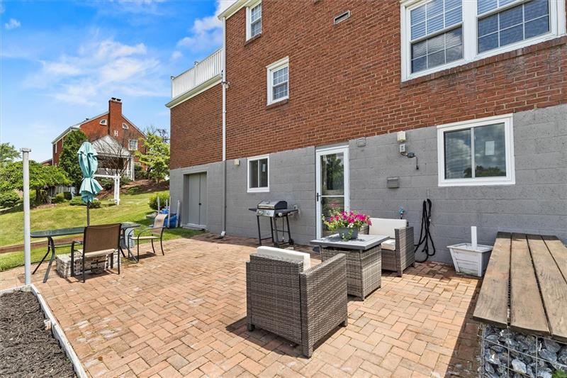 3440 McRoberts Road Pittsburgh, PA 15234 - Photo 31 of 37 Gallery Image 31