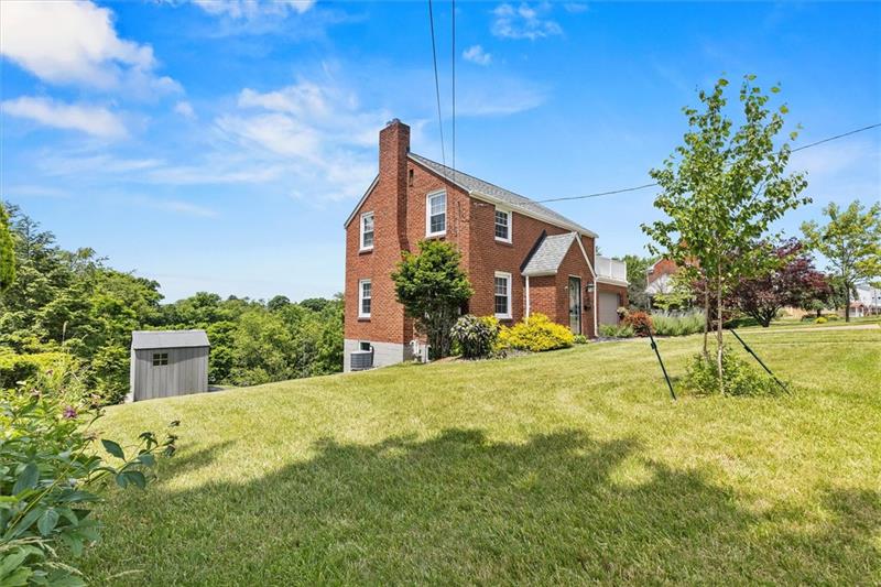 3440 McRoberts Road Pittsburgh, PA 15234 - Photo 35 of 37 Gallery Image 35