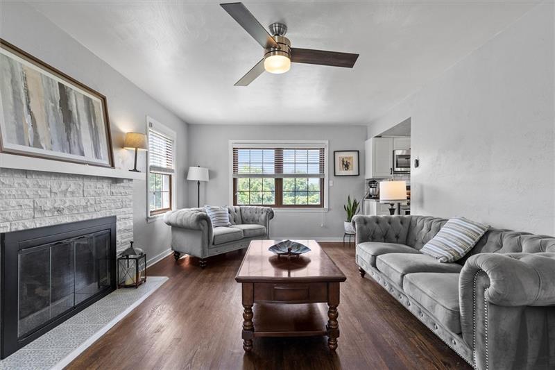 3440 McRoberts Road Pittsburgh, PA 15234 - Photo 7 of 37 Gallery Image 7