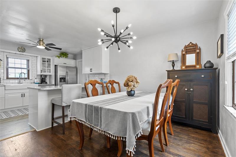 3440 McRoberts Road Pittsburgh, PA 15234 - Photo 9 of 37 Gallery Image 9