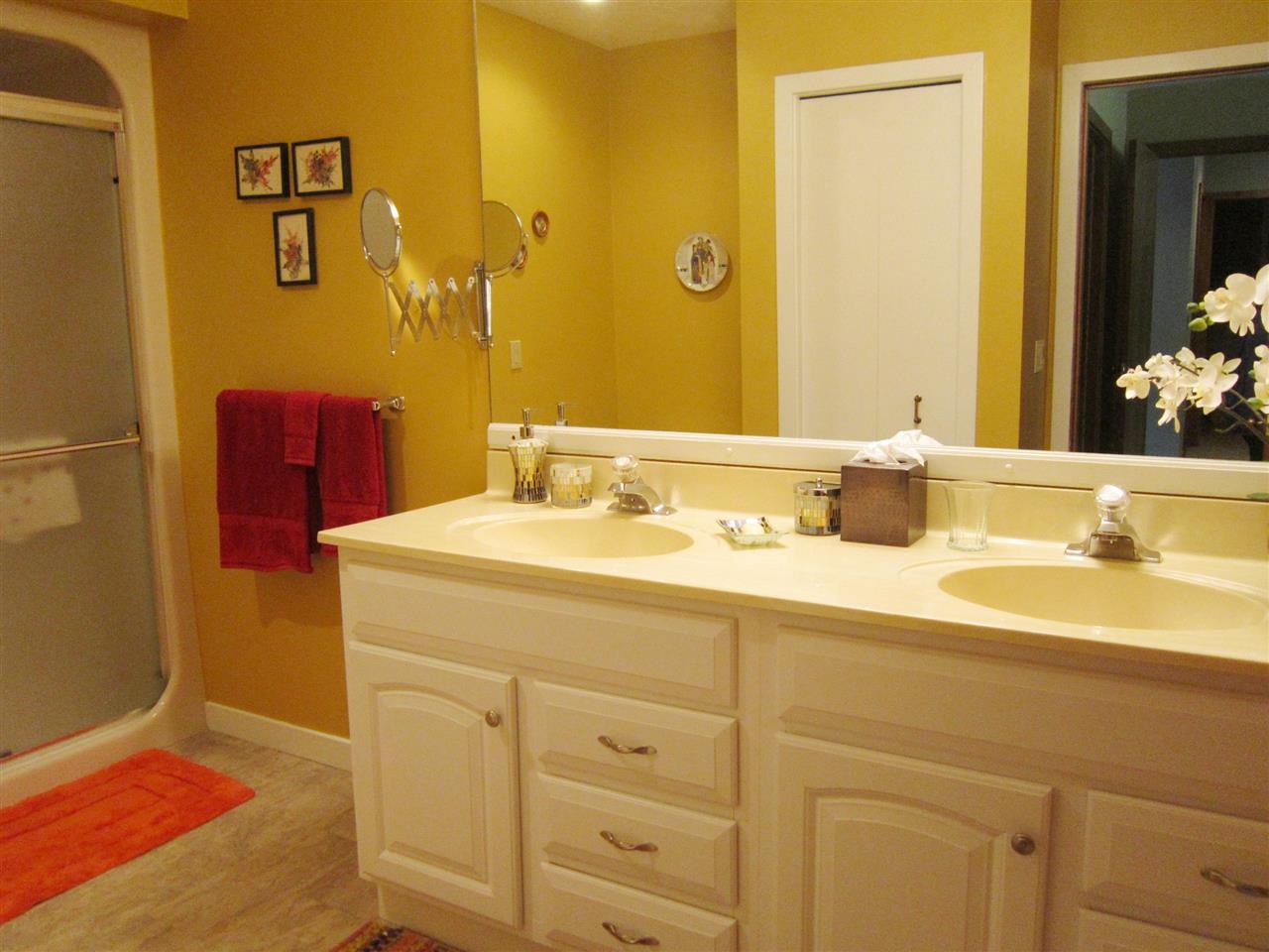 6444 Mission Ridge Traverse City, MI 49686 - Photo 16 of 29 1822508-15.JPG