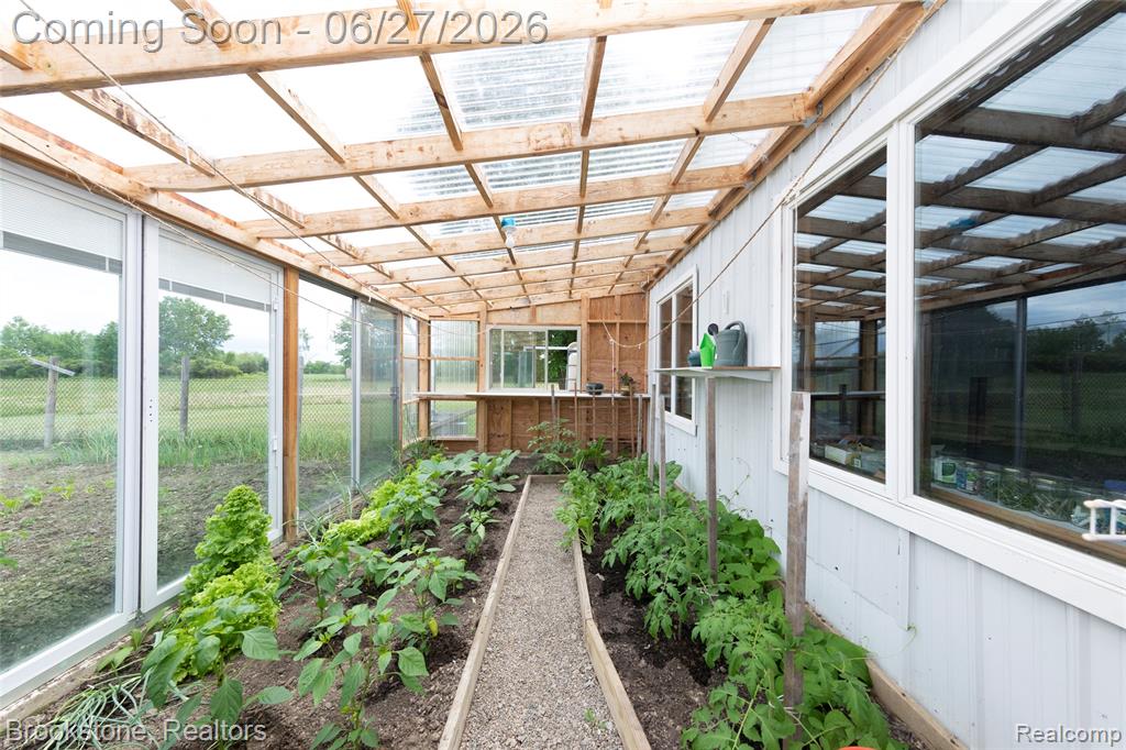 12162 Griffin Road Memphis, MI 48041 - Photo 7 of 47