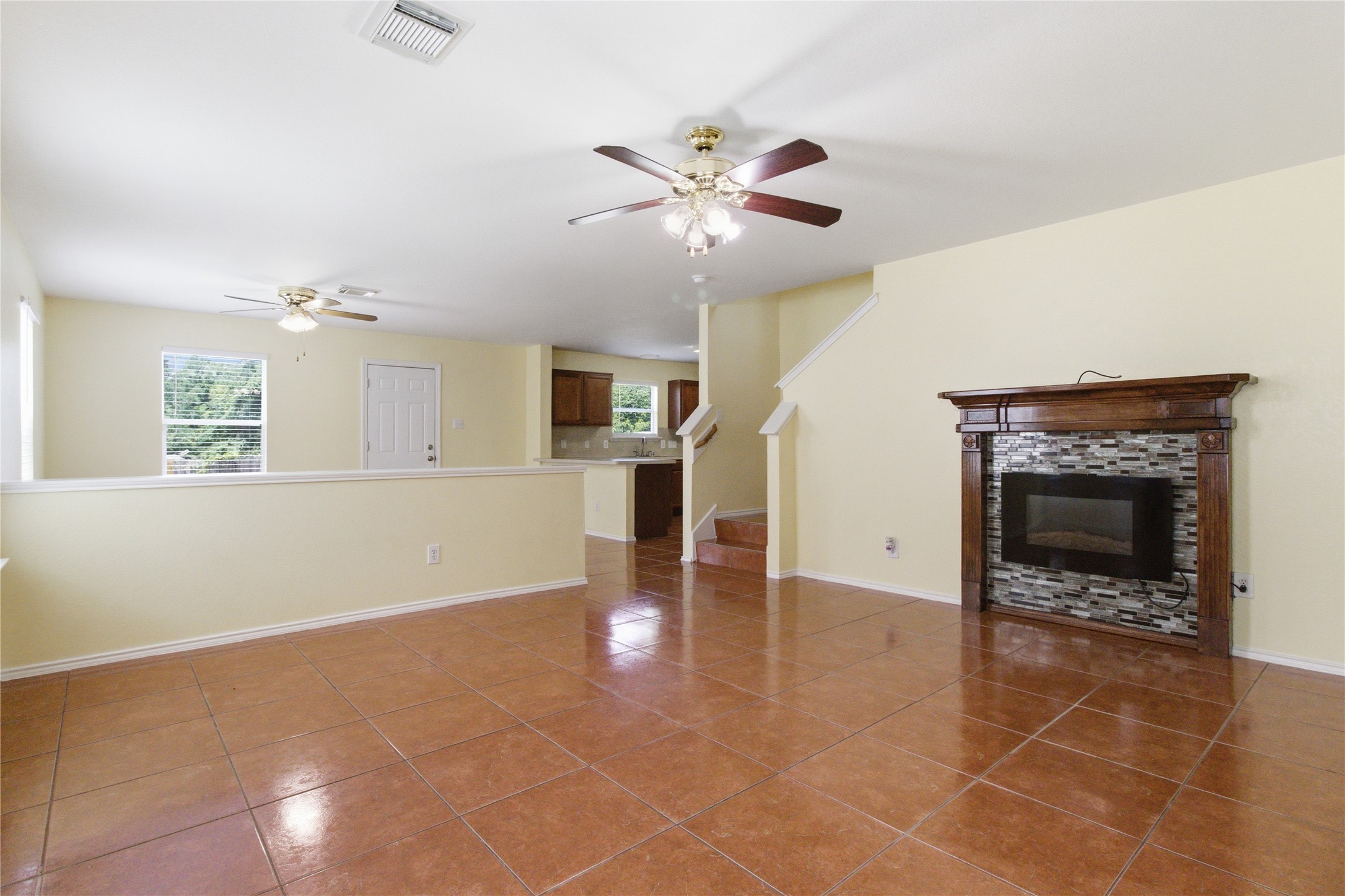 22923 Twisting Pine Drive Spring, TX 77373 - Photo 10 of 48