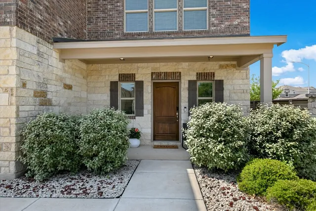 $2,450 | 12216 Texana Trail, Manor, TX 78653