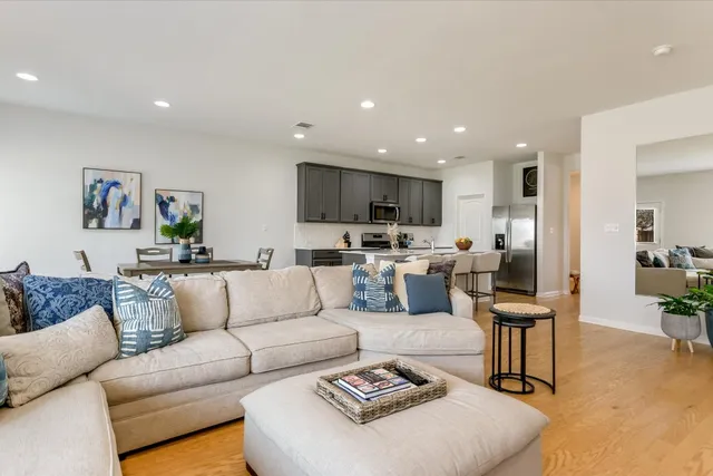 $2,450 | 12216 Texana Trail, Manor, TX 78653