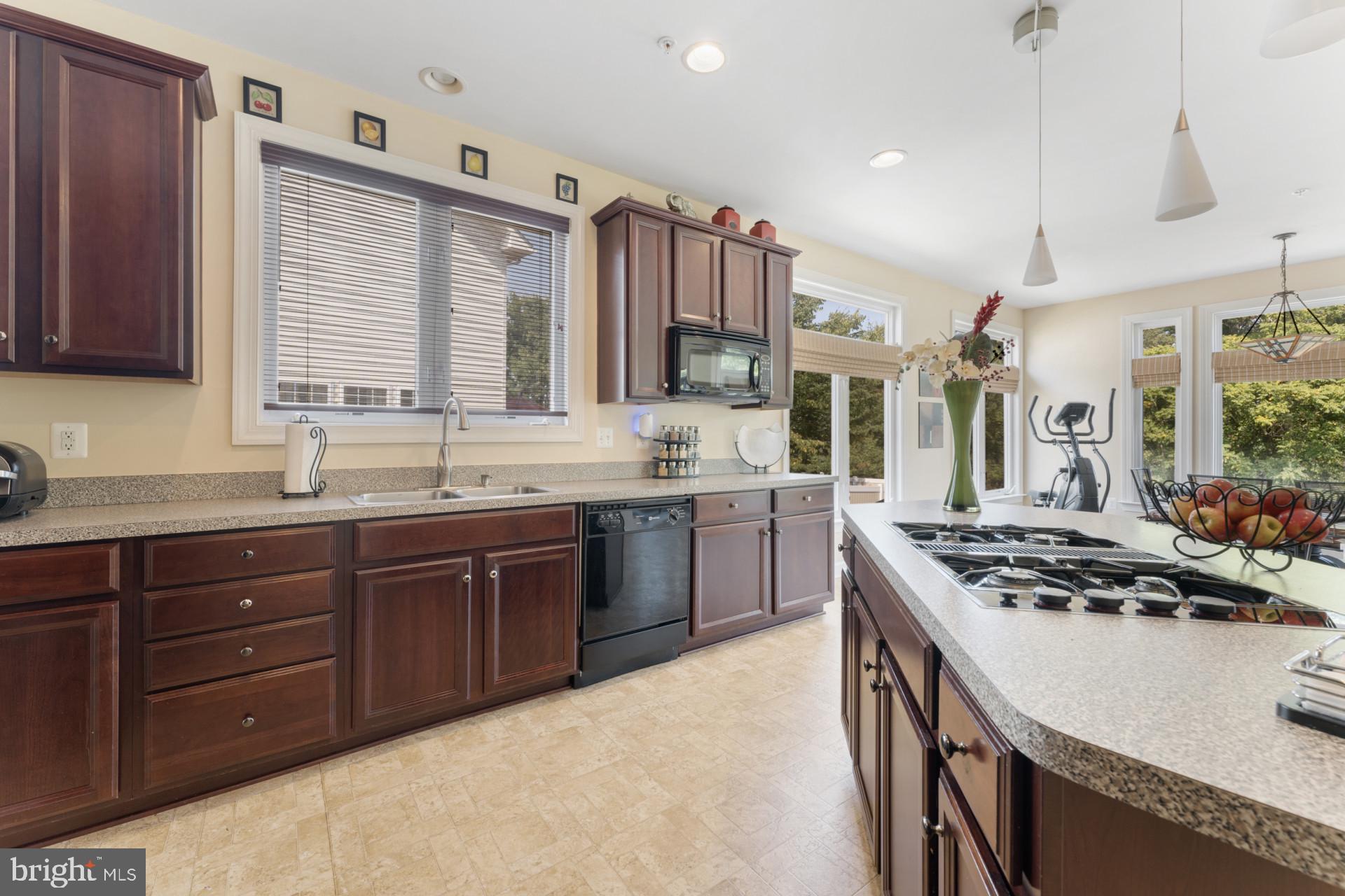 2206 Green Ginger Circle Accokeek, MD 20607 - Photo 17 of 53