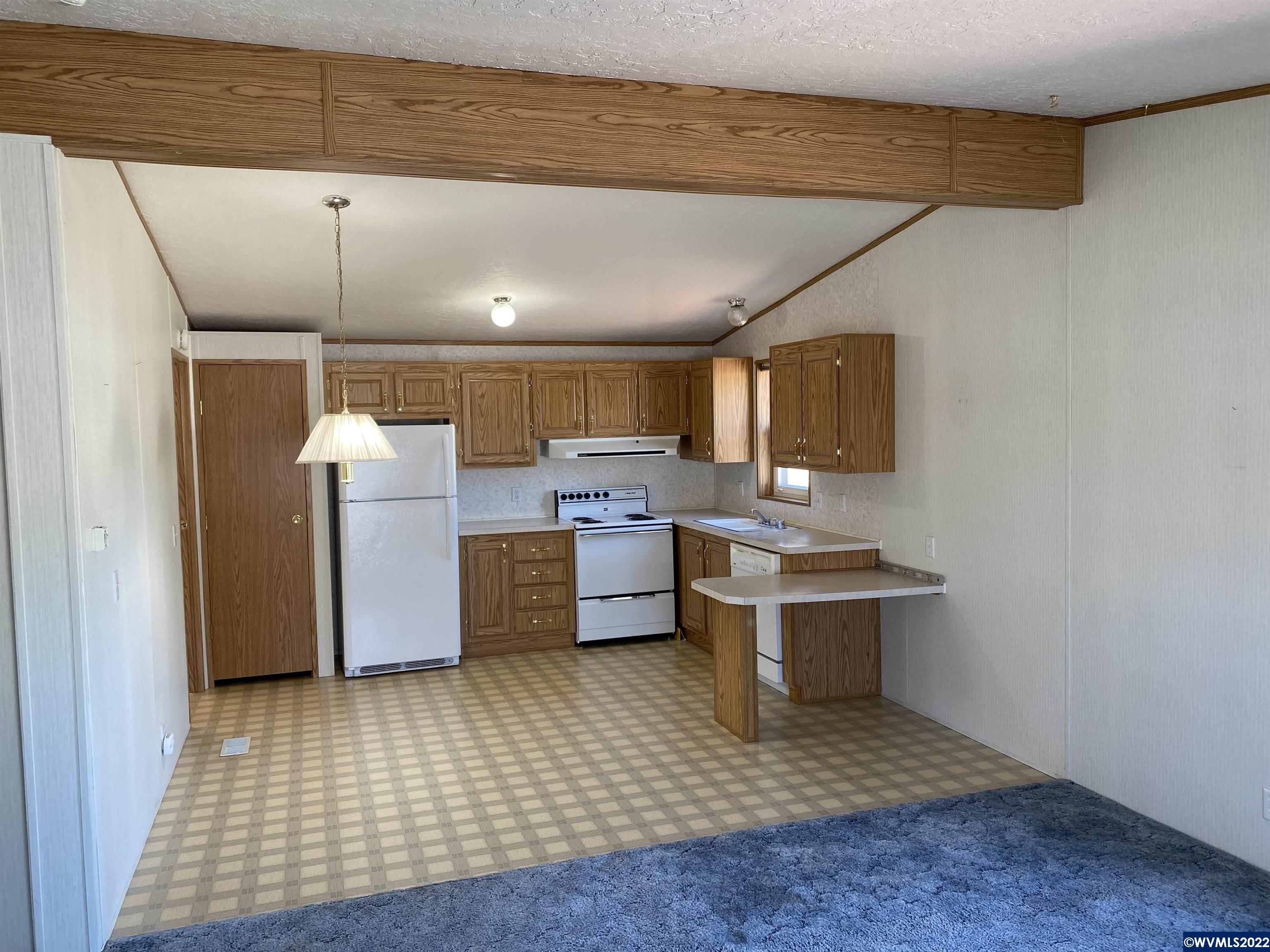 205 Boone Road Southeast, Unit 40 Salem, OR 97306 - Photo 6 of 17