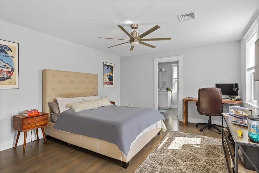 8 Briggs Road Lexington, MA 02421 - Photo 26 of 40