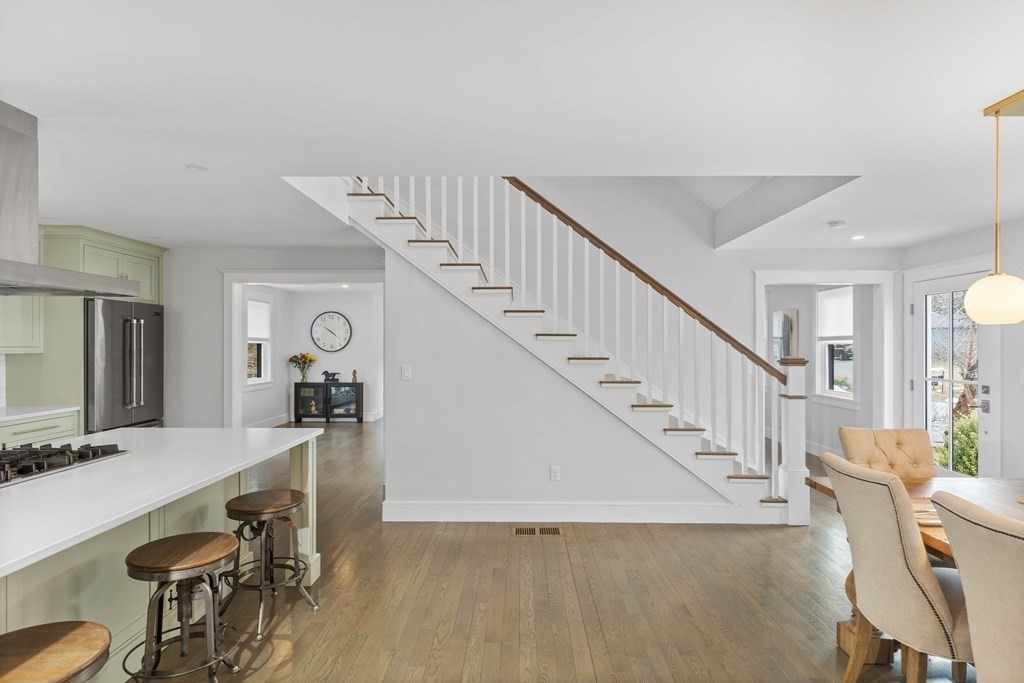 8 Briggs Road Lexington, MA 02421 - Photo 10 of 40