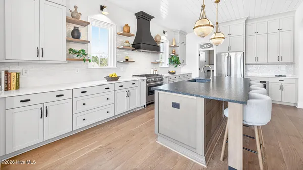 $1,067,967 | 1196 Seasons End Lane, Grimesland, NC 27837