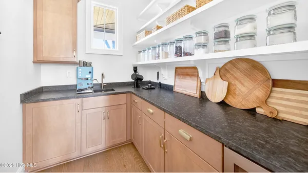 $1,067,967 | 1196 Seasons End Lane, Grimesland, NC 27837