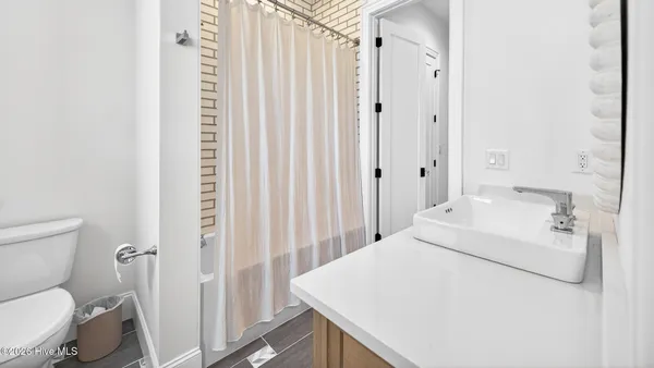 $1,067,967 | 1196 Seasons End Lane, Grimesland, NC 27837