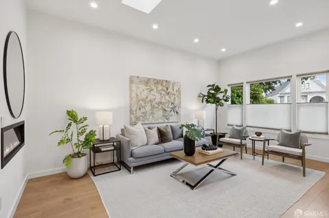 $1,995,000 | 679 San Jose Avenue, San Francisco, CA 94110