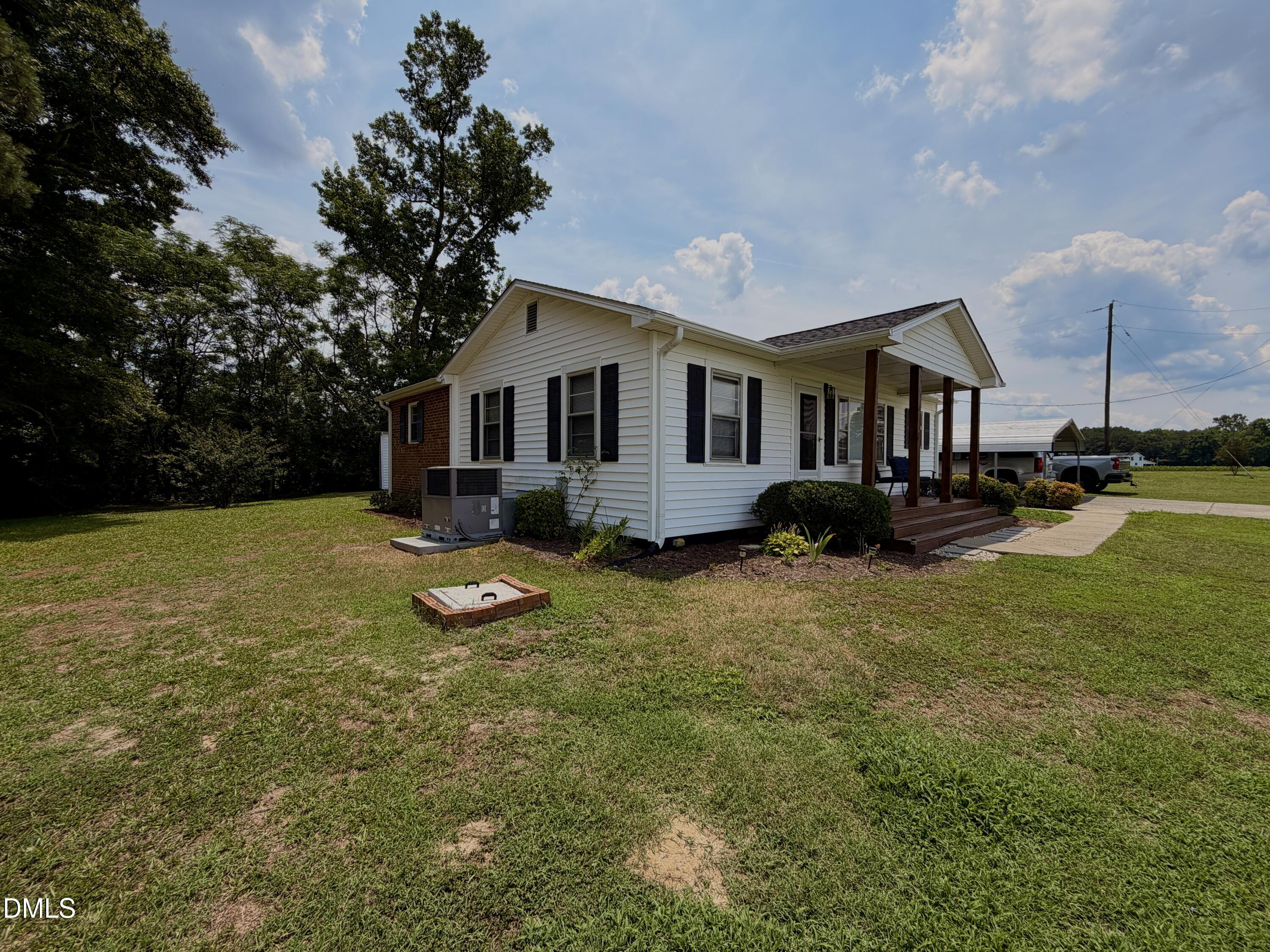 389 Luby Smith Road Princeton, NC 27569 - Photo 10 of 18