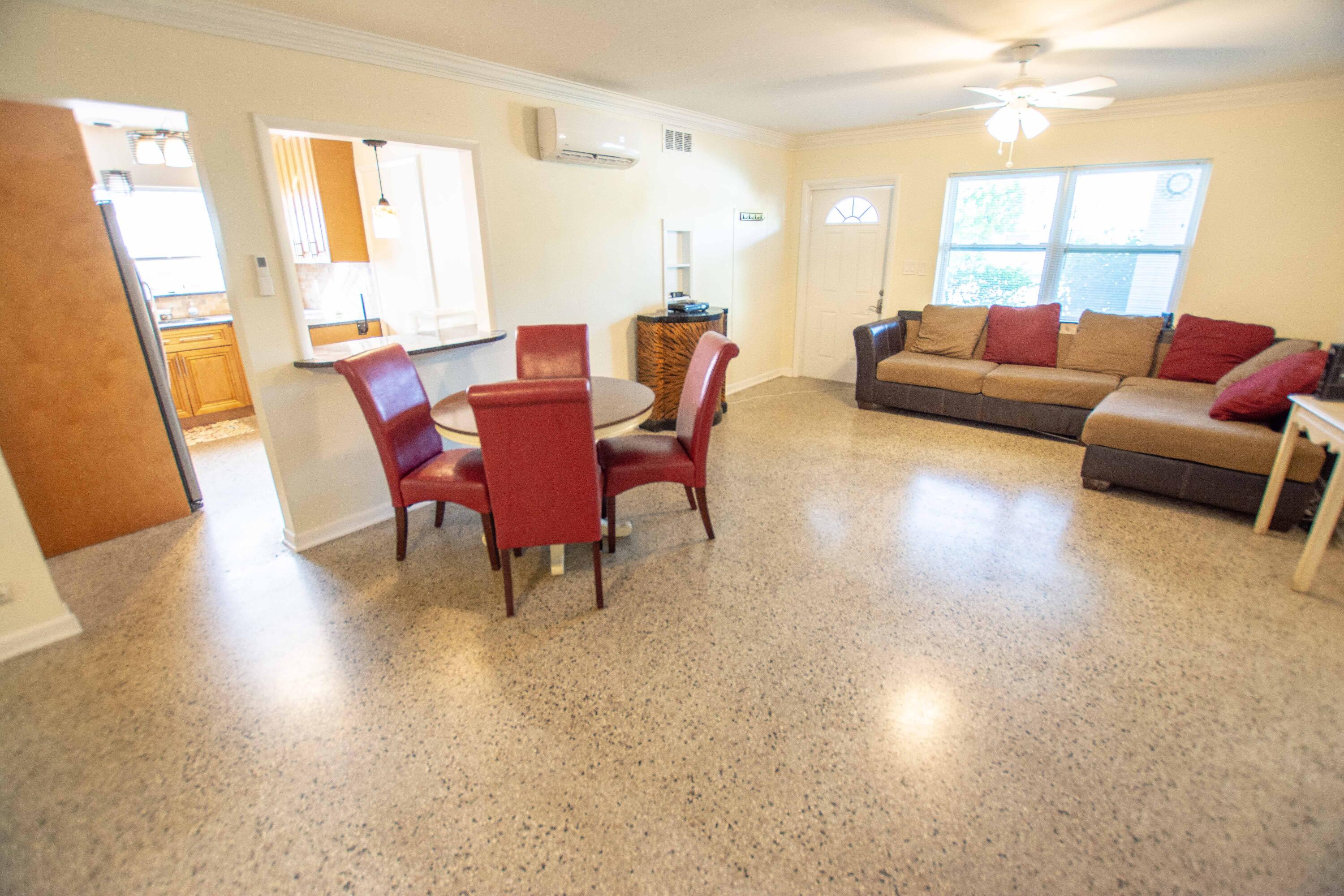 1165 Cabana Road Singer Island, FL 33404 - Photo 7 of 11 DSC_1161