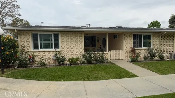 $399,000 | 13522 El Dorado Drive, Unit 49L, Seal Beach, CA 90740