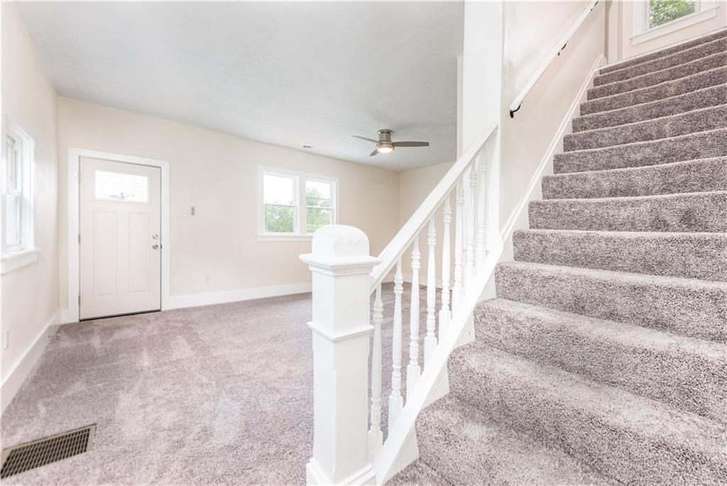 701 Main Street Irwin, PA 15642 - Photo 5 of 37 a view of entryway