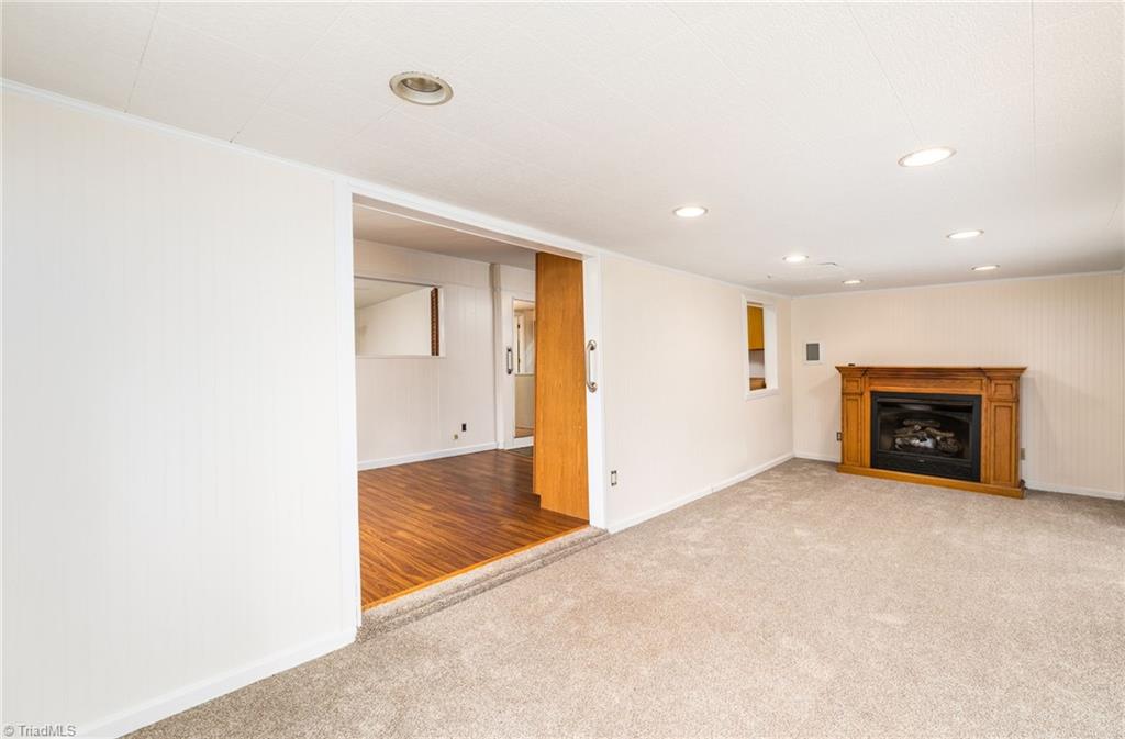 596 Riverview Road Lexington, NC 27292 - Photo 11 of 30 Gallery Image 11