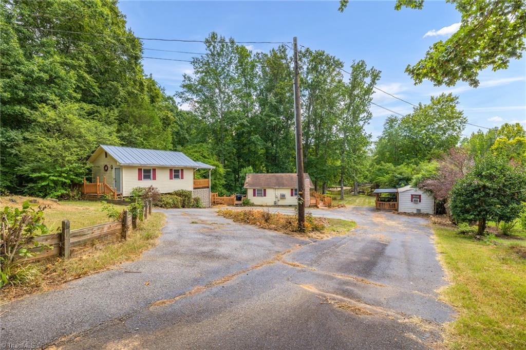 596 Riverview Road Lexington, NC 27292 - Photo 3 of 30 Gallery Image 3