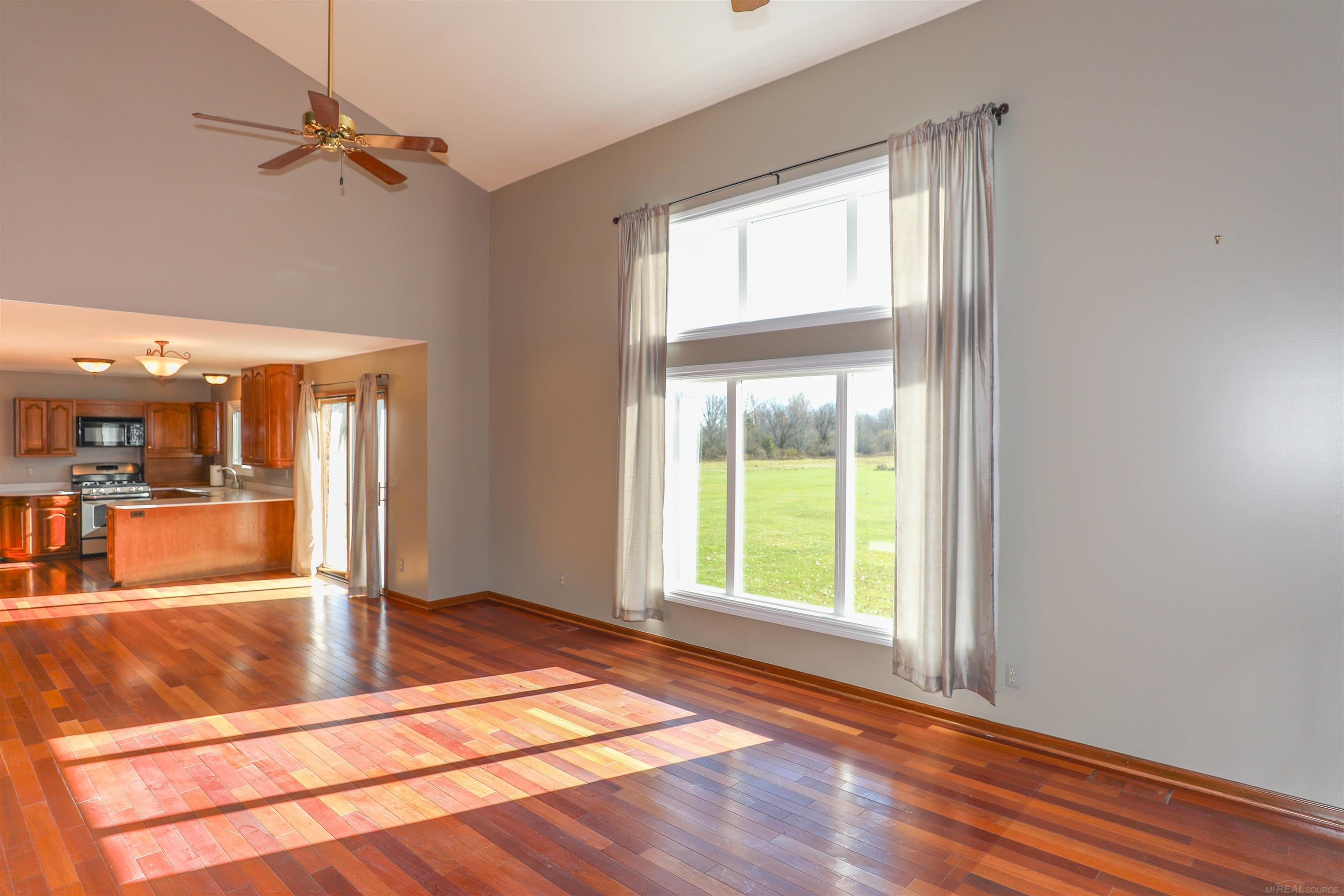 8065 Short Cut Road Fair Haven, MI 48023 - Photo 18 of 39 Great Room