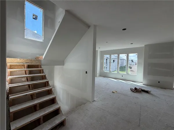 $708,125 | 15291 West 161st Terrace, Olathe, KS 66062