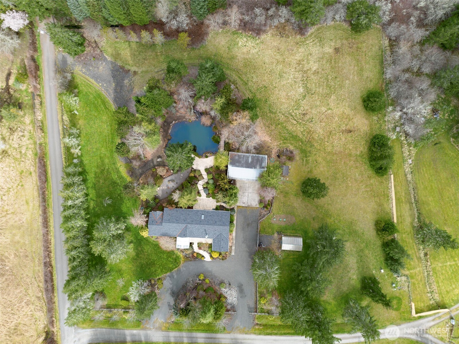 62 Johnson Road Port Angeles, WA 98363 - Photo 3 of 40