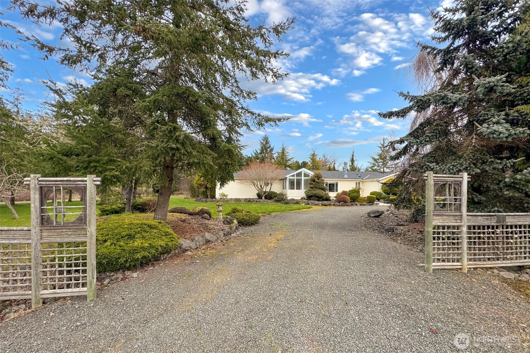 62 Johnson Road Port Angeles, WA 98363 - Photo 4 of 40