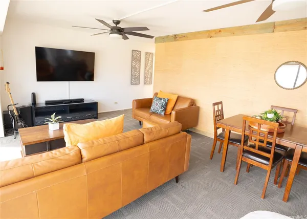 $1,400 | 1750 Kalakaua Avenue, Unit 3002, Honolulu, HI 96826