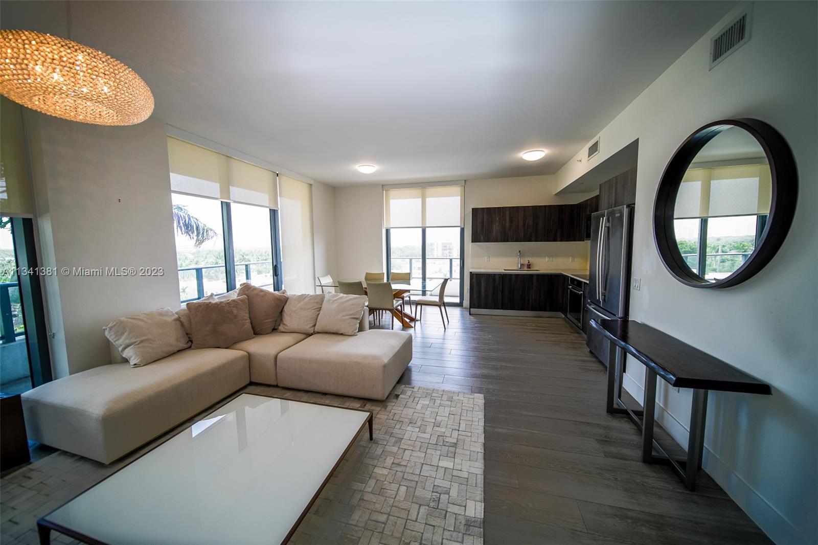 2960 Northeast 207th St Unit 610  