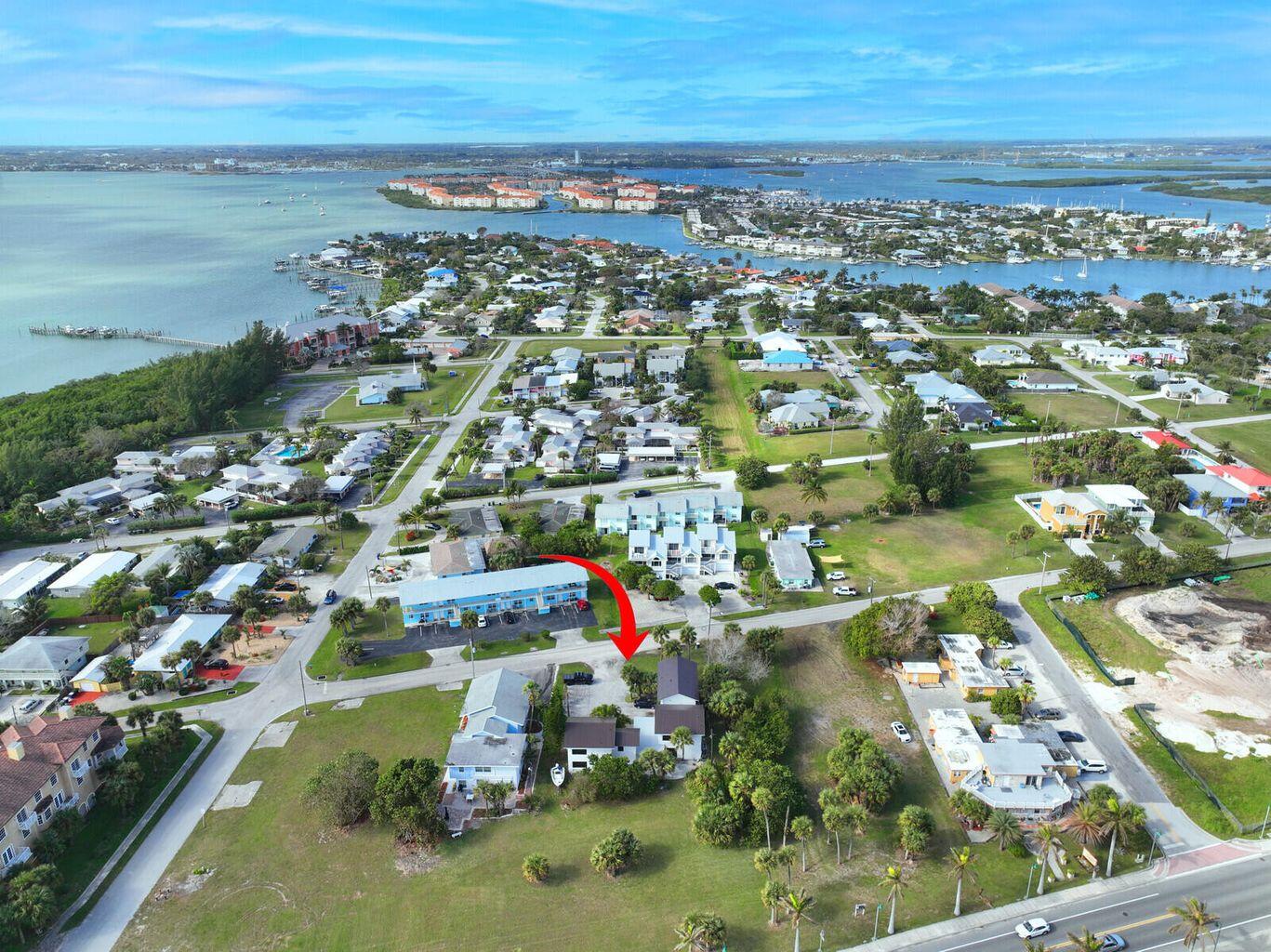 652 Hernando Street, Unit B Fort Pierce, FL 34949 - Photo 21 of 25 Aerial